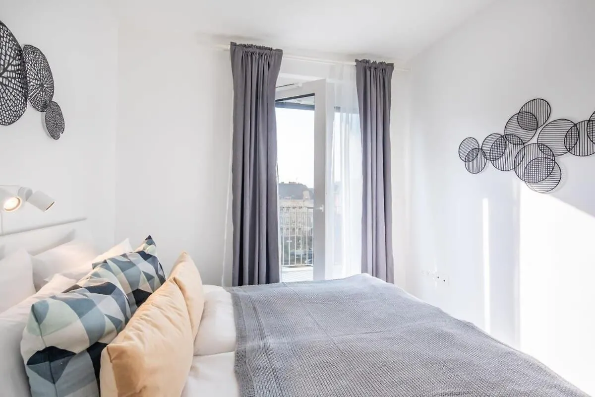 شقة Fresh & Modern - With 2 Balconies بودابست 0*,  المجر